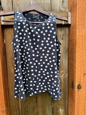 Dark blue polka dotted Loft shirt, sleeveless, size M, cotton